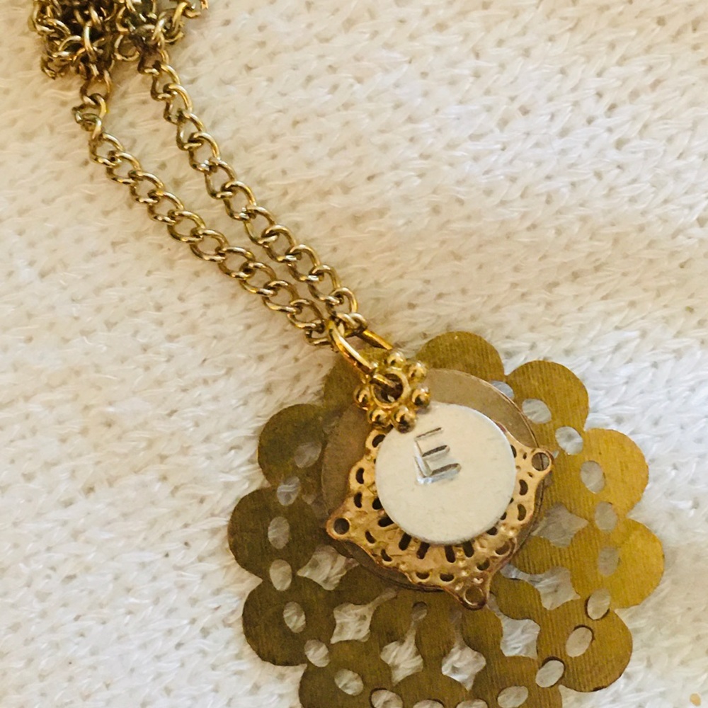 Layered Single Initial Necklace - Picture 4 of 4